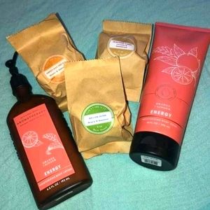 Bath and Body Works & Gea Miracle Bath Bomb Bundle